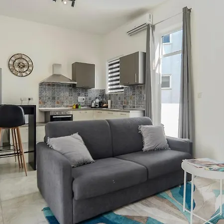 Large Penthouse With 2 Terraces - By Solea Homes